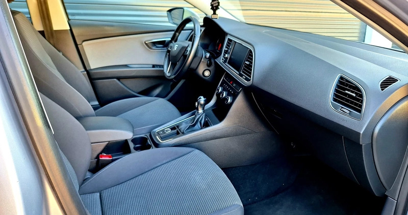 Seat Leon cena 41900 przebieg: 221482, rok produkcji 2018 z Ożarów Mazowiecki małe 79